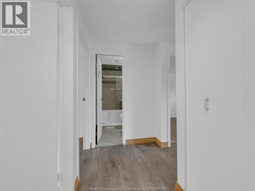 6701 Rose-Ville Garden Drive, Windsor, ON - Indoor Photo Showing Other Room