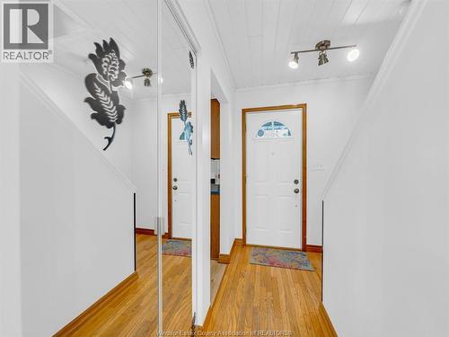 6701 Rose-Ville Garden Drive, Windsor, ON - Indoor Photo Showing Other Room