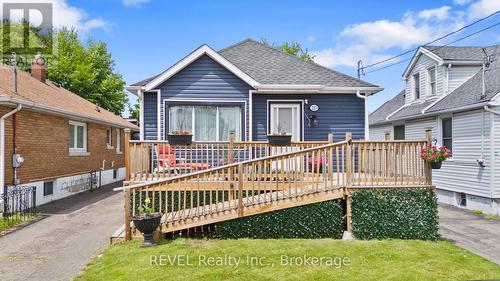 217 NIAGARA STREET N  St. Catharines (Facer), ON L2M 4V3