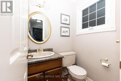 35 Garrison Village Drive, Niagara-On-The-Lake (Town), ON - Indoor Photo Showing Bathroom