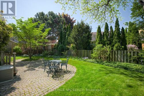 35 Garrison Village Drive, Niagara-On-The-Lake (Town), ON - Outdoor