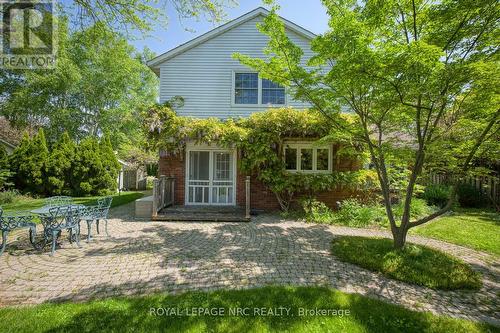 35 Garrison Village Drive, Niagara-On-The-Lake (Town), ON - Outdoor