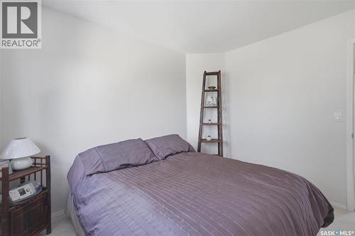 105 615 Mcwillie Avenue, Saskatoon, SK - Indoor Photo Showing Bedroom