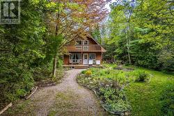2 RIDOUT COURT Tiny, ON L0L 2J0
