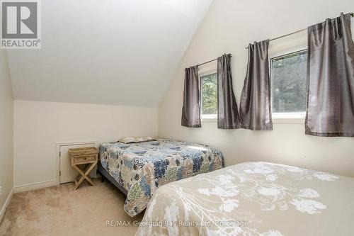 2 Ridout Court, Tiny, ON - Indoor Photo Showing Bedroom
