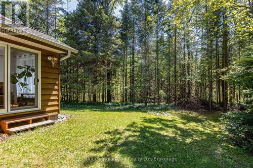2 Ridout Court, Tiny, ON - Outdoor