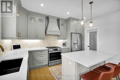 Lot 13 Hardy Drive, Strathroy-Caradoc (Se), ON - Indoor Photo Showing Kitchen With Stainless Steel Kitchen With Upgraded Kitchen