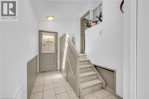 1 Galbraith Drive, Hamilton, ON - Indoor Photo Showing Other Room