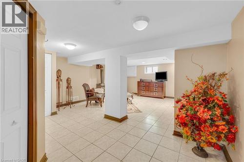 1 Galbraith Drive, Hamilton, ON - Indoor Photo Showing Other Room