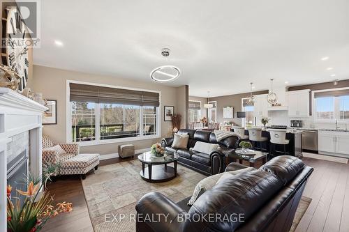 4 Sandstone Court, Frontenac (Frontenac South), ON 