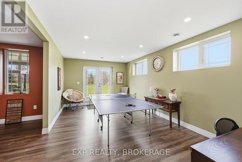 4 Sandstone Court, Frontenac (Frontenac South), ON 