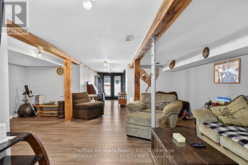 28 Pine Ridge Road, Kawartha Lakes (Norland), ON - Indoor