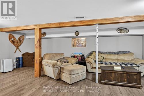 28 Pine Ridge Road, Kawartha Lakes (Norland), ON - Indoor