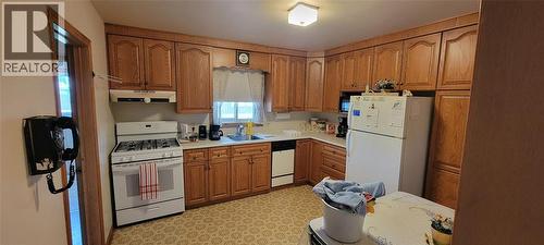 933 Old Glass Road, Wallaceburg, ON 