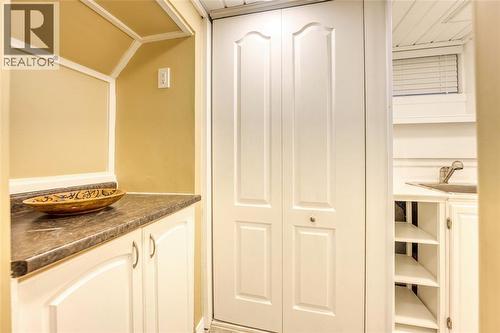 333 Cameron Street, Sarnia, ON - Indoor