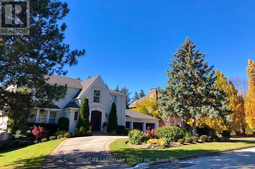 8 PRESCOTT COURT  Markham, ON L3T 5W7