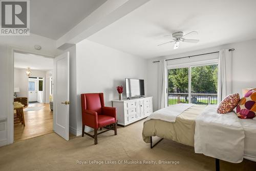 204 Beaumont Drive, Bracebridge (Muskoka (N)), ON - Indoor Photo Showing Bedroom