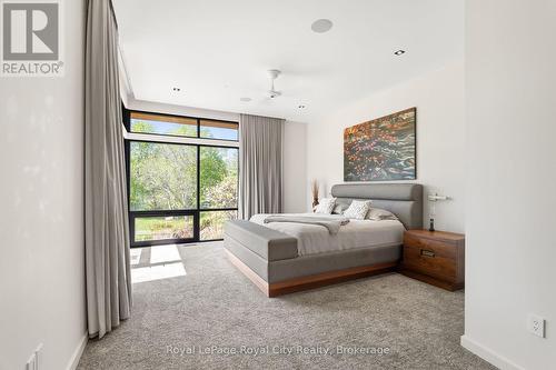 164 Hume Road, Puslinch, ON - Indoor Photo Showing Bedroom