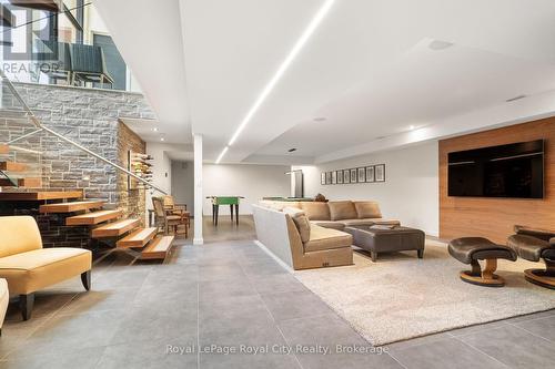 164 Hume Road, Puslinch, ON - Indoor