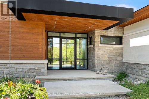 164 Hume Road, Puslinch, ON -  With Exterior