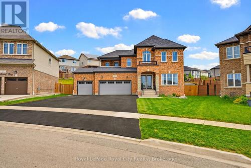 31 WETLAND WAY  Kitchener, ON N2P 2Y8