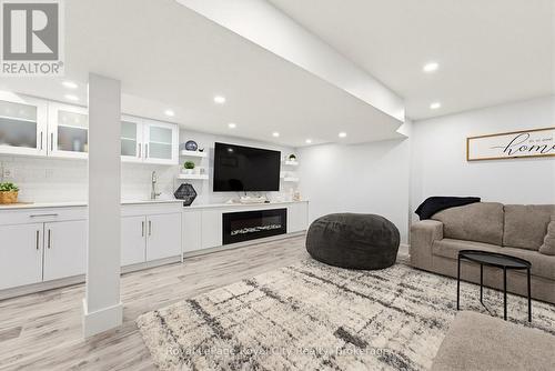31 Wetland Way, Kitchener, ON 