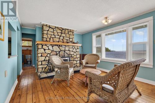 1295 Highway 2, Kingston (Kingston East (Incl Cfb Kingston)), ON - Indoor Photo Showing Other Room With Fireplace