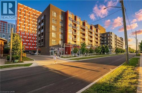 251 HEMLOCK Street Unit# 201  Waterloo, ON N2L 0H2
