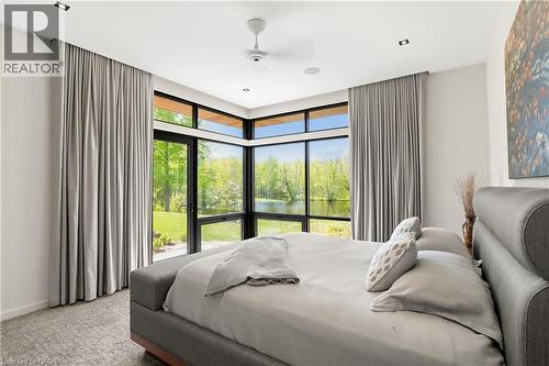 164 Hume Road, Puslinch, ON - Indoor Photo Showing Bedroom