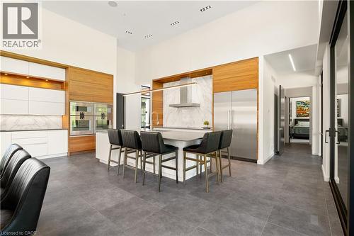 164 Hume Road, Puslinch, ON - Indoor Photo Showing Dining Room