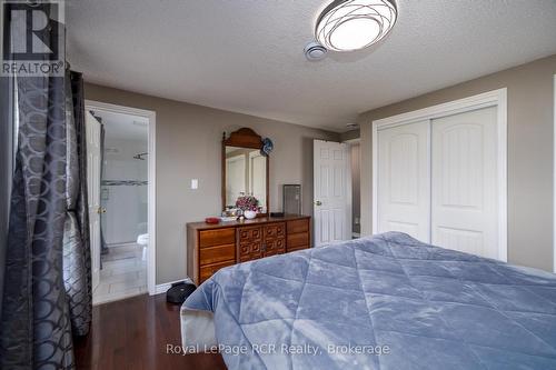 2 Highland Drive, Grey Highlands, ON - Indoor Photo Showing Bedroom