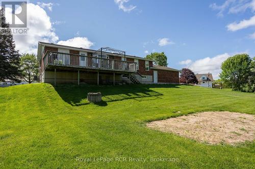 2 Highland Drive, Grey Highlands, ON - Outdoor With Deck Patio Veranda