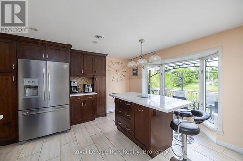 2 Highland Drive, Grey Highlands, ON - Indoor Photo Showing Kitchen