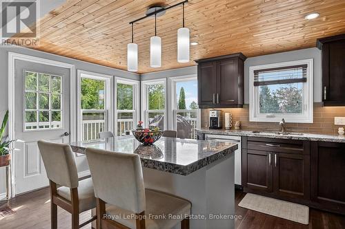 34 Rideau Drive, Kawartha Lakes (Verulam), ON - Indoor