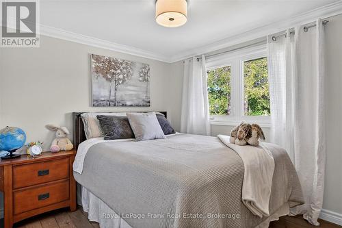 34 Rideau Drive, Kawartha Lakes (Verulam), ON - Indoor Photo Showing Bedroom