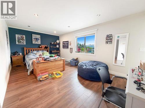 87 Angle Street, Kitimat, BC - Indoor Photo Showing Other Room