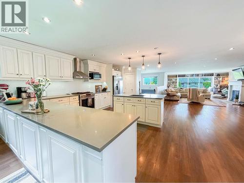 87 Angle Street, Kitimat, BC - Indoor Photo Showing Kitchen With Upgraded Kitchen
