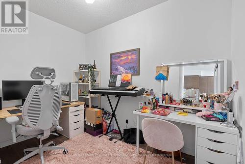 613 - 98 Lillian Street, Toronto, ON - Indoor Photo Showing Office