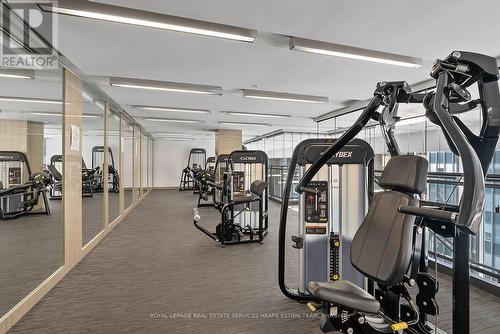 613 - 98 Lillian Street, Toronto, ON - Indoor Photo Showing Gym Room