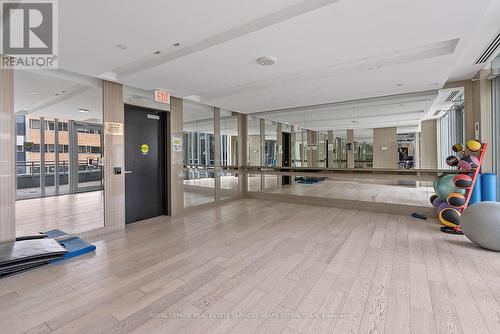 613 - 98 Lillian Street, Toronto, ON - Indoor Photo Showing Other Room