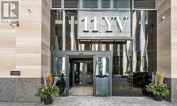 6007 - 11 YORKVILLE AVENUE  Toronto, ON M4W 1L2