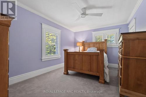 Bedroom 1. - 260 Main Street E, Grimsby (Grimsby East), ON - Indoor Photo Showing Bedroom