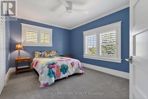 Bedroom 3. - 260 Main Street E, Grimsby (Grimsby East), ON - Indoor Photo Showing Bedroom