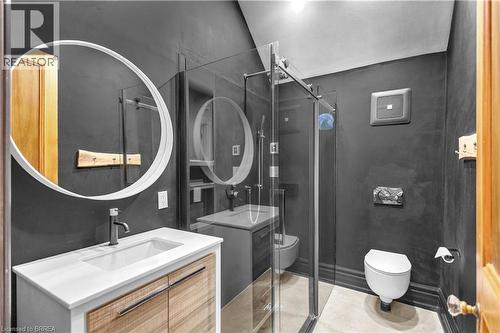 18 Hawarden Avenue, Brantford, ON - Indoor