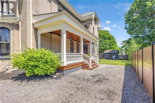 18 Hawarden Avenue, Brantford, ON - Outdoor