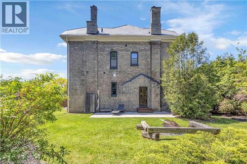 18 Hawarden Avenue, Brantford, ON - Outdoor