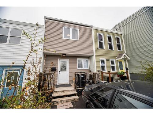 17 Devine Place  St. John's, NL A1E 3X6