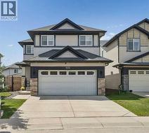 105 Royal Birch Crescent NW  Calgary, AB T3G 5N8
