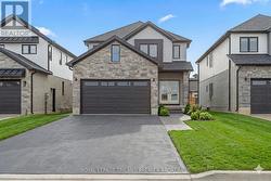 262 HESSELMAN CRESCENT  London South (South U), ON N6M 0J7