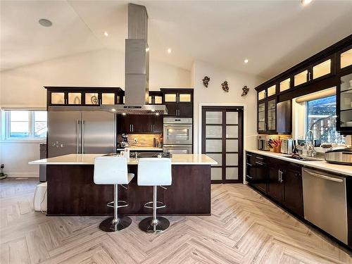 34 Lakeview Drive, Brandon, MB - Outdoor